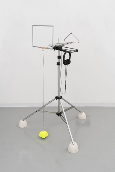 Relli-De-Vries_Soil-Drifting-and-Plant-Movement_12