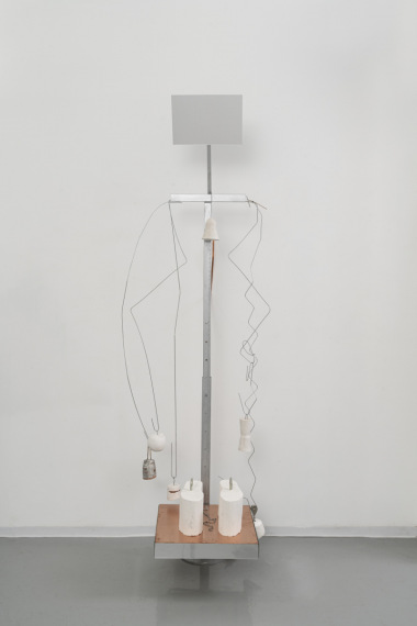 Relli-De-Vries_Soil-Drifting-and-Plant-Movement_33